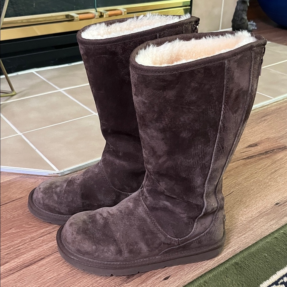 UGG Australia Knightsbridge Tall Brown Back Zip Boots 5119 Women's Size 7  EUC